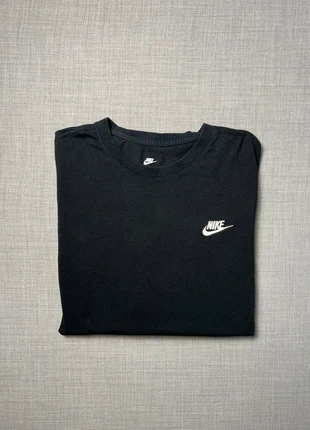 Tee shirt Nike Noir taille M, marke: Nike, zustand: Sehr gut, größe: M, 9,00 €, 10,15 € inklusive Vinted-Käuferschutz