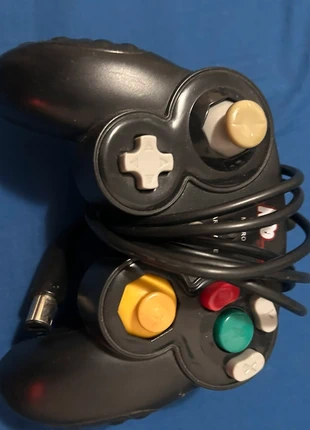 Controller Gamecube, merk: GAMECUBE, staat: Heel goed, € 6,99, € 8,04 inclusief Kopersbescherming