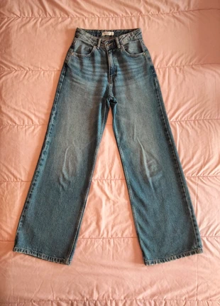 Baggy blue jeans, marque: Pull & Bear, état: Neuf sans étiquette, taille: XS / 34 / 6, 8,00 €, 9,10 € Protection acheteurs incluse