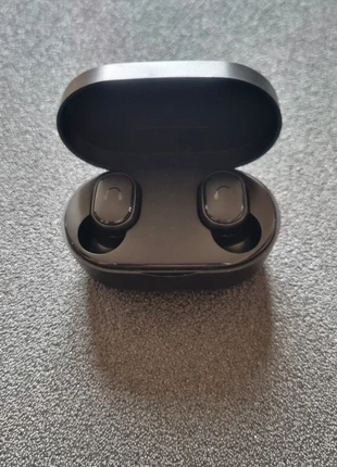 Auricolari Bluetooth Umidigi - True Wireless con Custodia di Ricarica, marca: Umidigi, estado: Muy bueno, 4,90 €, 5,85 € Protección al comprador incluida