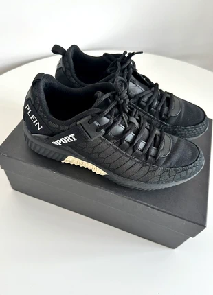 Baskets sneakers Philipp Plein homme sport santoshi noir running shoes P 42 Valeur 350 Euros, brand: Philipp Plein, condizioni: Ottime, taglia: 42, €65.00, €68.95 include la Protezione acquisti