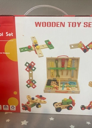 Caisse à outils en bois neuf, brand: Tonze, condition: New without tags, size: 3 years / 98 cm, €15.00, €16.45 includes Buyer Protection