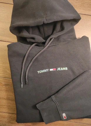 Sweat capuche noir Tommy Jeans taille M, marca: Tommy Jeans, estado: Muito bom, tamanho: M, €15.00, €16.45 inclui Proteção do Comprador