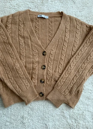 ZARA beige gebeide cardigan, marque: Zara, état: Neuf sans étiquette, taille: S / 36 / 8, 13,00 €, 14,35 € Protection acheteurs incluse