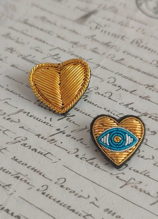Broche Cœur PM doré brodé Doré, marca: Céleste mogador, estado: Novo sem etiquetas, €22.00, €23.80 inclui Proteção do Comprador Pro