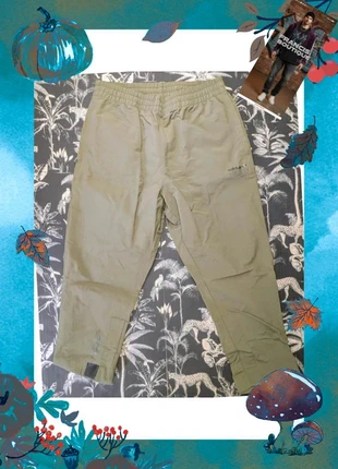 Pantalon large adidas kaki  cropped taille M – Streetwear oversize mixte, marca: adidas, estado: Muito bom, tamanho: M, €21.00, €22.75 inclui Proteção do Comprador