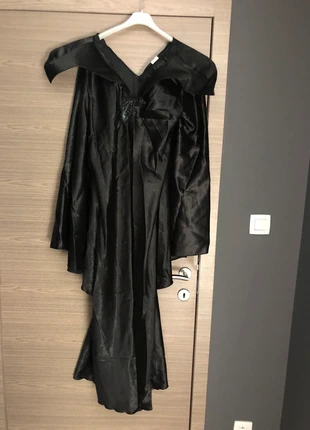 Déguisement Maléfique femme avec coiffe taille L, marque: Amazon, état: Très bon état, taille: L / 40 / 12, 25,00 €, 26,95 € Protection acheteurs incluse