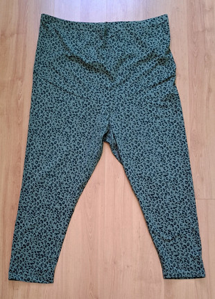 Leggings premamá de leopardo talla XL (50), marque: C&A, état: Très bon état, taille: 5XL / 50 / 22, 6,00 €, 7,00 € Protection acheteurs incluse