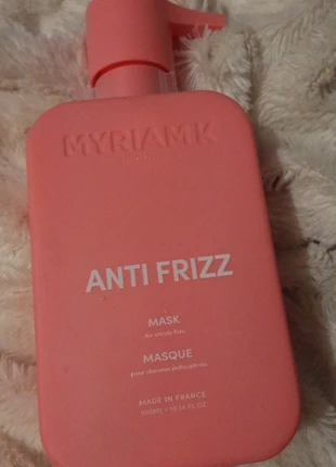 Myriam k Masque anti frizz, marque: Myriam K, état: Neuf avec étiquette, 10,00 €, 11,20 € Protection acheteurs incluse