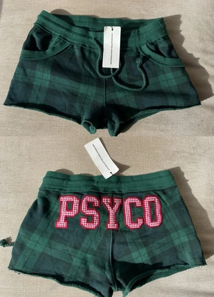 Short nuevo con etiqueta sculptor worldwide, brand: sculptor worldwide, condizioni: Nuovo con cartellino, taglia: S / IT 40 / EU 36, €50.00, €53.20 include la Protezione acquisti