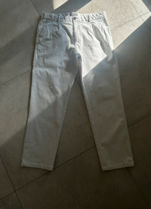 pantalon côtelé H&M blanc, brand: H&M, condizioni: Ottime, taglia: IT 44 | W34, €5.99, €6.99 include la Protezione acquisti