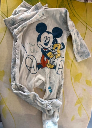 Pyjama onesie, brand: Primark, condizioni: Buone, taglia: 6-9 mesi / 68 cm, €2.00, €2.80 include la Protezione acquisti