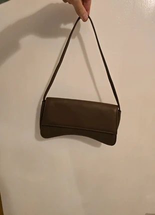 Womens brown small shoulder bag, condition: Very good, £5.00, £5.95 includes Buyer Protection