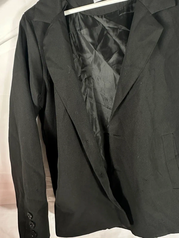 Blazer noir YesStyle - photo numéro 6