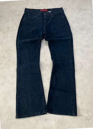 Pantalon Jeans Levi's Levis 515 Taille M Jambe Large évasé Noir Bleu Foncé Nouveau Boot Cut Strech, marque: Levi's, état: Très bon état, taille: M / 38 / 10, 24,90 €, 26,85 € Protection acheteurs (Pro) incluse