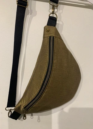 Sac banane fait main coloris bronze doré, marque: Fait Main, état: Neuf sans étiquette, 24,00 €, 25,90 € Protection acheteurs incluse