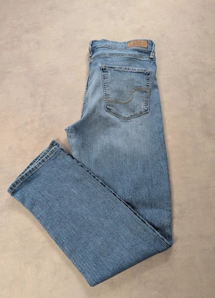 Jean Levi's modern slim bleu W31 L30 / FR40          L16JL1356, marque: Levi's, état: Très bon état, taille: L / 40 / 12, 20,90 €, 22,65 € Protection acheteurs (Pro) incluse