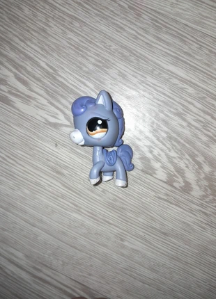 Littlest petshop poney bleu #1114, marca: Hasbro, estado: Bom, €1.00, €1.75 inclui Proteção do Comprador