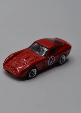 Hotwheels Ferrari 250GTO, merk: Hot Wheels, staat: Goed, maat: Universeel, € 2,50, € 3,33 inclusief Kopersbescherming Pro