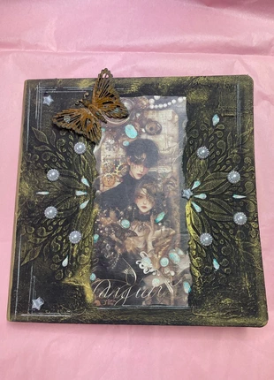 Carnet manga à customiser, marque: Atelier du Loup, état: Neuf sans étiquette, 20,00 €, 21,70 € Protection acheteurs (Pro) incluse