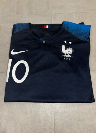 Maillot France Mbappé Nike – Taille XL – Flocage abîmé (voir photos), marca: Nike, estado: Satisfatório, tamanho: XL, €14.90, €16.35 inclui Proteção do Comprador