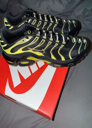 Black and green Nike air max plus Tn uk 4.5, brand: Nike, condition: New without tags, size: 4 junior | EU 37, £64.99, £70.49 includes Buyer Protection Pro