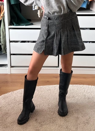 Rokje met gespdetail, état: Très bon état, taille: M / 38 / 10, 5,00 €, 5,95 € Protection acheteurs incluse