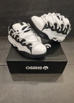 Osiris d3 2001 black white numero 44 🌟, marca: Osiris, estado: Novo sem etiquetas, tamanho: 44, €174.00, €183.40 inclui Proteção do Comprador Pro