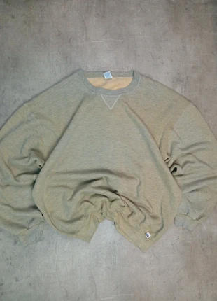 Pull col rond oversize Russell Athletic gris/jaune taille XL homme, marque: Russell Athletic, état: Très bon état, taille: XL, 25,00 €, 26,95 € Protection acheteurs incluse