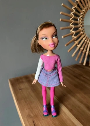 Bratz pop Yasmin, merk: Bratz, staat: Heel goed, maat: Universeel, € 9,95, € 11,15 inclusief Kopersbescherming