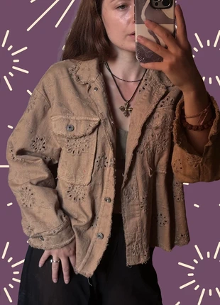 Giacca crop in jeans camel traforato / casual / boho, brand: COQUETTE, condizioni: Ottime, taglia: Taglia unica, €12.00, €13.30 include la Protezione acquisti