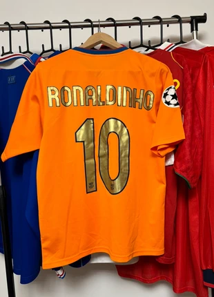 Maillot FC Barcelone 2006-2008 extérieur floqué Ronaldinho #10, brand: Nike, condition: Good, size: M, €64.90, €68.85 includes Buyer Protection Pro