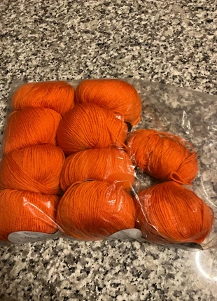 Gomitoli lana merinos, brand: sandilane, condizioni: Nuovo senza cartellino, €15.00, €16.45 include la Protezione acquisti