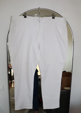 Pantalon denim blanc T50 Brax, merk: BRAX, staat: Nieuw zonder prijskaartje, maat: 5XL / 50 / 22, € 10,00, € 11,20 inclusief Kopersbescherming