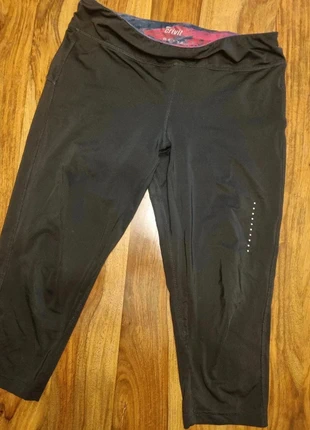 Legging de sport femme mi mollet - Crivit - Taille M / 38, marque: Crivit, état: Très bon état, taille: M / 38 / 10, 4,50 €, 5,43 € Protection acheteurs incluse