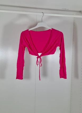 Haut rose fuchsia à nouer - Manches longues - Taille unique, état: Neuf sans étiquette, taille: Taille unique, 6,00 €, 7,00 € Protection acheteurs incluse