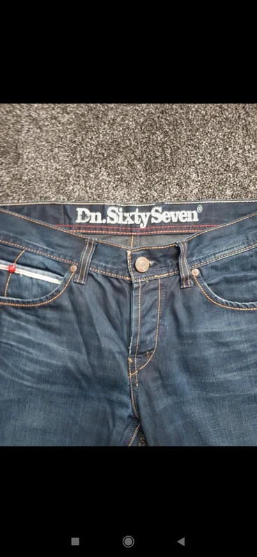Jean's Dr sixtyseven W30 - photo numéro 3