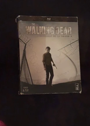 The walking dead saison 4 blu ray, état: Très bon état, 9,00 €, 10,15 € Protection acheteurs incluse