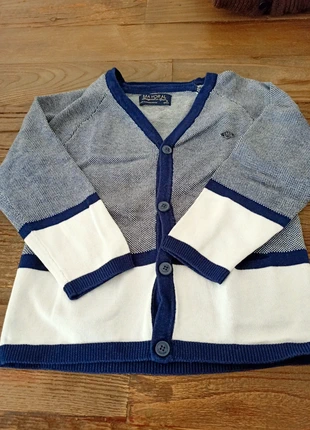 Gilet, marca: Mayoral, estado: Muito bom, tamanho: 4 anos / 104 cm, €3.50, €4.38 inclui Proteção do Comprador