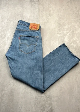 LC41 - Jean Levi's 501 bleu coupe droite regular fit denim - W36 L30, merk: Levi's, staat: Heel goed, maat: W36 | FR 46, € 34,99, € 37,44 inclusief Kopersbescherming Pro