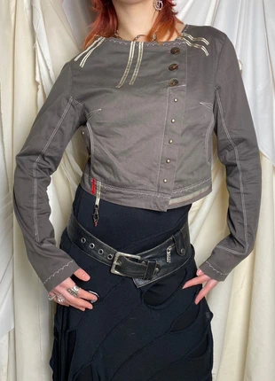 2010 crop fitted jacket with asymmetric, graphic abstract pattern & strip embroidery, marca: Avant Garde, estado: Muito bom, tamanho: L / 40 / 12, €34.00, €36.40 inclui Proteção do Comprador Pro