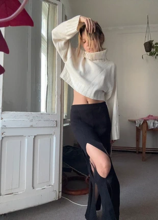 Black ribbed midi skirt from Weekday., brand: Weekday, condizioni: Ottime, taglia: S / IT 40 / EU 36, €15.00, €16.45 include la Protezione acquisti