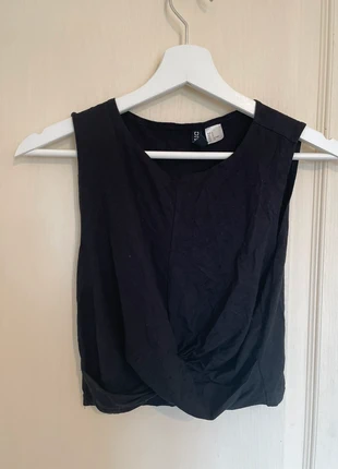 Crop top haut court croisé, merk: H&M, staat: Heel goed, maat: S / 36 / 8, € 3,00, € 3,85 inclusief Kopersbescherming