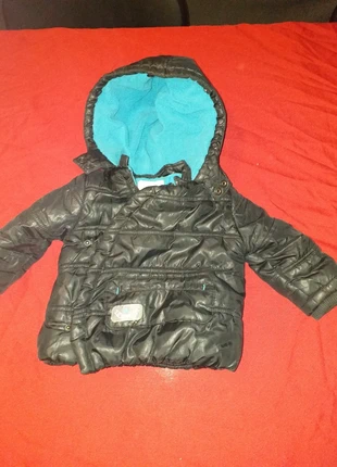 Vends manteau 18 mois, marque: Kimbaloo, état: Très bon état, taille: 12-18 mois / 80 cm, 2,00 €, 2,80 € Protection acheteurs incluse