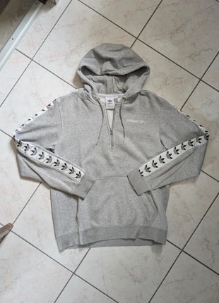 Pull zipé Adidas, merk: adidas, staat: Heel goed, maat: M, € 14,00, € 15,40 inclusief Kopersbescherming