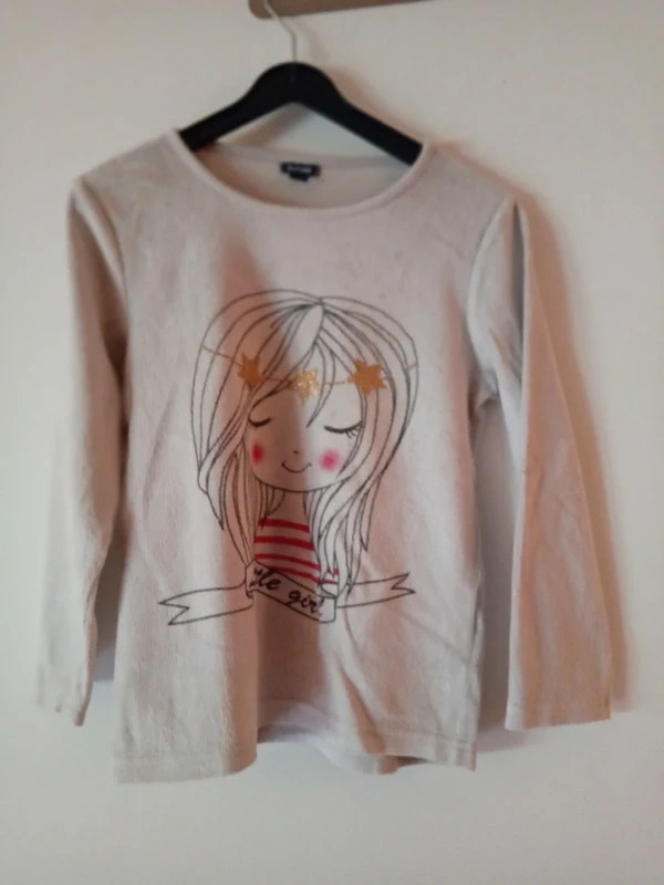 Joli pyjama 2 pièces. Kiabi. 6 ans - photo numéro 2