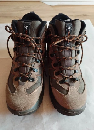 Botas montaña unisex 40, marque: Quechua, état: Très bon état, taille: 40, 15,00 €, 16,45 € Protection acheteurs incluse