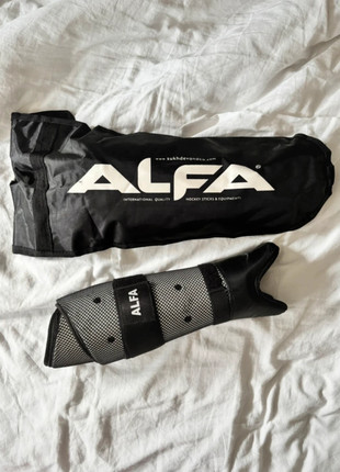 Hockey Scheenbeschermers van Alfa, merk: ALFA, staat: Nieuw zonder prijskaartje, maat: M / 38 / 10, 35,00 €, 37,45 € inclusief Kopersbescherming