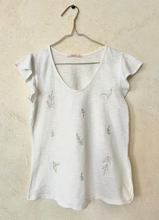 T-shirt bohème Camaïeu en coton 🌾, marque: Camaïeu, état: Très bon état, taille: S / 36 / 8, 4,00 €, 4,90 € Protection acheteurs incluse