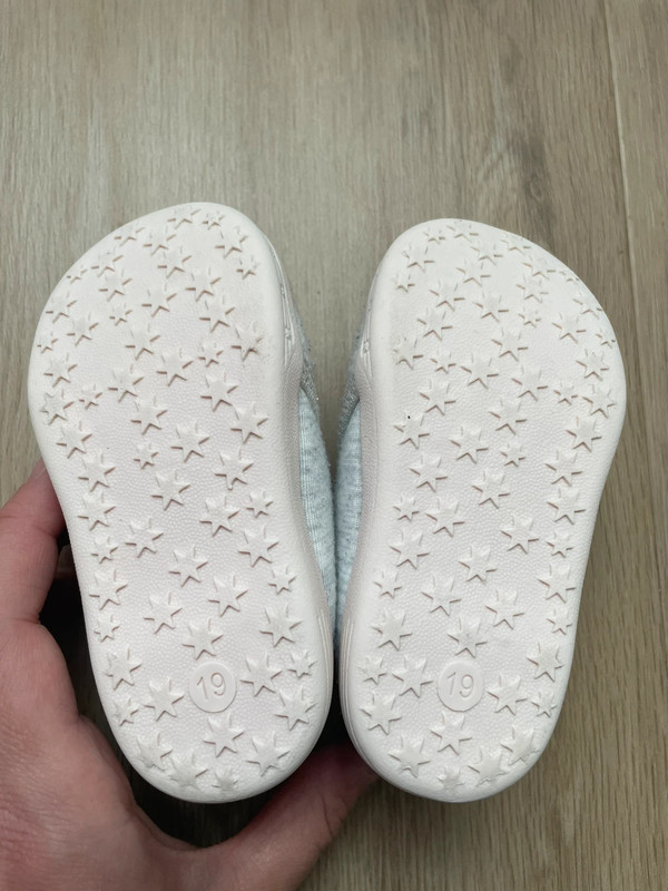 Chaussons Obaïbi gris clair 19 fille - photo numéro 4
